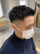 エルオム(EL.HOMME)&nbsp;【MITSU】フェードカット×アップバング×刈り上げショート