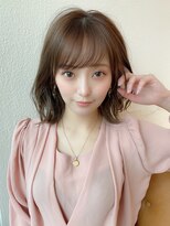 アフロート ディル(AFLOAT D'L)&nbsp;大人可愛い薄めバングふんわりカールショコラアッシュ小顔カット