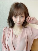 大人可愛い薄めバングふんわりカールショコラアッシュ小顔カット