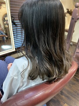 ヘアー クリエイト カルバリ(HAIR CREATE Calbari) ナチュラルグラデーション