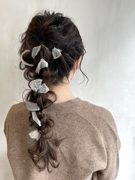 エクー(ECOO) 【       ゆるふわ編み込みポニーアレンジ　　　】