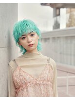 ルク(RUKU)&nbsp;ハイトーンカラー/ウルフ/レイヤー/ウルフカット/くびれウルフ