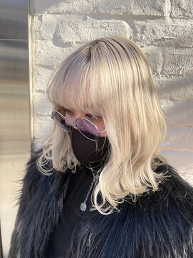 ホロ(hollo) ホワイトヘア/ホワイトベージュ#bob