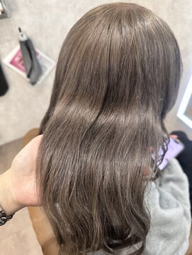 アトモスサニーテラス(Atmos sunny terrace) greige × bleach