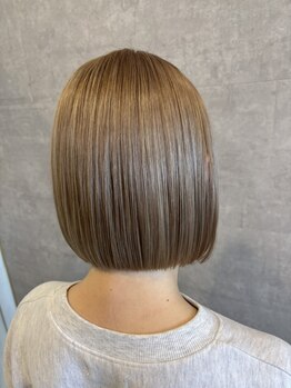 ネア(NEYA)の写真/髪を活かした脱白髪染め/白髪ぼかしでワントーン明るいオシャレstyleをご提供♪