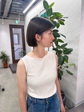 トーン(tone) グレージュ×コンパクトボブ