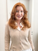 アルティファータ(artifata)&nbsp;レイヤーカット 海外風 顔まわり カーテンバング