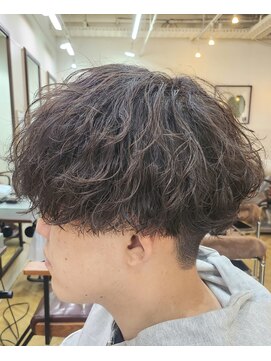 レボルトヘアー(R EVOLUT hair) 波巻きパーマ刈り上げマッシュメンズパーマ眉毛眉カット柏市柏駅