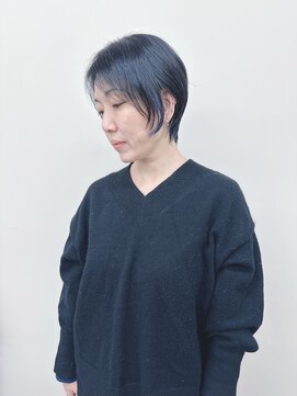 モリオ(morio) *マッシュウルフカットくびれショートウルフレイヤー30代40代