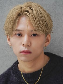 アンサー 渋谷(ANSWER) センターパートフェザーパーマ毛流れナチュラル縮毛矯正渋谷原宿