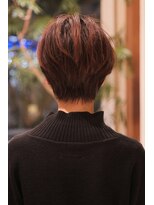 ビュートリアム 福岡(BEAUTRIUM)&nbsp;乾かすだけで決まる女性らしい品のあるハンサムショートヘアー