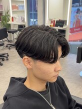 ルースト 心斎橋店(ROOST)&nbsp;MEN’S/リバースセンターパート/ニュアンスパーマ/大阪