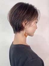 アンダーバーホワイト(_WHITE)