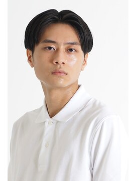 にもう ツーブロックサイドグラデーションセンターパート