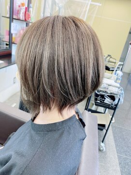 ヘア メイク エア コーディネーション ショートボブ