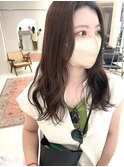 夏にぴったりのうるツヤ柔らかロングスタイル！