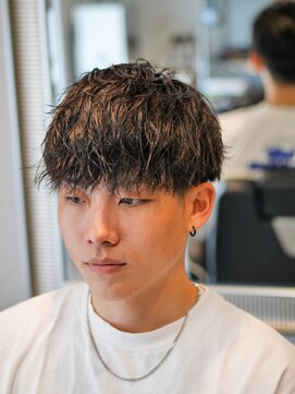 グットルーズトウキョウ(GOOD LOOSE TOKYO) ツーブロックマッシュパーマツイストスパイラル束感ショート