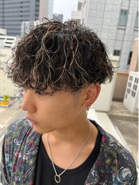 ラヴィズム 名駅店(LUVISM) 波巻きパーマツイストスパイラルパーマメンズ名駅名古屋