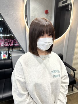 ジゼル(GiseL) ボブブラウンカラーグレージュカラー