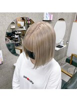ラル(Lull)&nbsp;【ミルクティーベージュ×ボブ】ケアブリーチ/ダブルカラー/個室