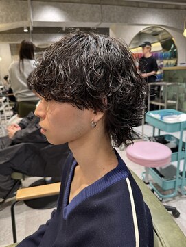 ゼスト リル 新宿(ZEST lill) 波巻きパーマ 波巻きウルフ ウルフカット 新宿