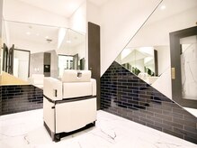 衛生管理万全の【個室】をご用意しております。周りを気にせずゆっくりとおくつろぎ頂けます。