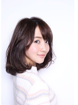 ヨヨ(yoyo) ボブ　小顔　艶色　韓国