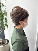 ミセスショートカットボリュームアップ骨格矯正カット