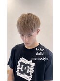 ミルクティーベージュ