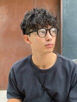 ベル 銀座並木通り店(Belle) メガネに合うベリーショートヘア&メンズパーマ