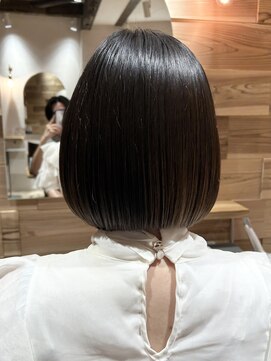 レリコ ニド(Relico-nid) 髪質改善ボブルフネビージュ黒髪ワンレン似合わせカット