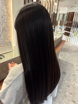 アース コアフュールボーテ 北小金店(EARTH coiffure beaute) つや感ストレート