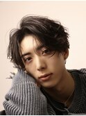 黒髪センターパートカルマパーマシャドウパーマツールロック