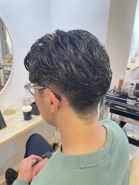 エルア(elua) メンズパーマ