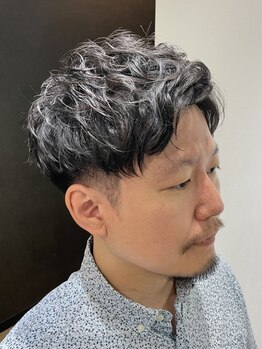 ファッションに合わせてアレンジ多彩なメンズスタイルをご提案★ハイクオリティなスタイルもお任せ下さい◎