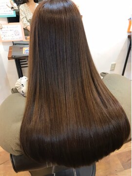 ルッカランス 経堂店(Lucca Lance) 美髪矯正/うねりを整える艶仕上げ/50代/経堂/メテオ