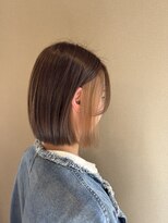 ジールサンク(Zeal N°5)&nbsp;切りっぱなしボブ×イヤリングカラー