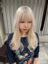 ミミー(mimiiy)&nbsp;ホワイトブロンド