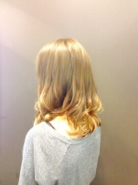 ぉ家サロン(Salon) 3Dカラー