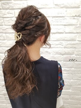 メルク(merc.) ポニーテール☆アレンジ/アディクシーカラー