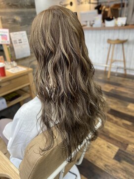 ソルト(Salt) キレイめハイライト