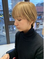ヘアー アイス ルーチェ(HAIR ICI LUCE) 担当西田 ショートボブ ベージュ ペールカラー ワイドバング