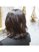 外ハネニュアンスウェーブ