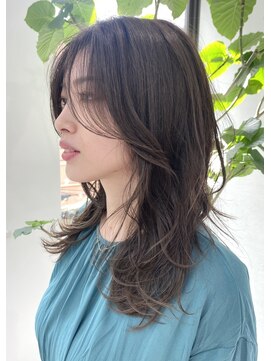 リラ(Lera) シースルーレイヤー