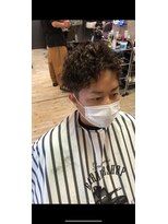 ヘアールームノア(Hair room Noa) アップバングツーブロックベリーショート