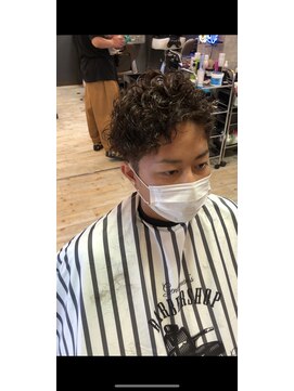 ヘアールームノア(Hair room Noa) アップバングツーブロックベリーショート