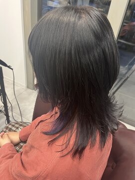 ティノア(Tinoa) ウルフ風スタイル×インナーブルー