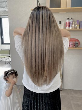 エル オオサカ 心斎橋店(L. OSAKA) シャドールーツ_シルキーベージュヘルシースタイル_Y90