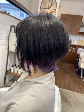 イツキ ヘアーデザイン(ITSUKI hair design) 前下がりミニウルフ