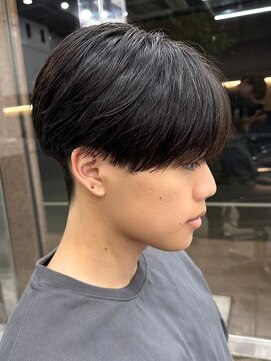 エルマーク 梅田(L-MARK) 黒髪マッシュナチュラルマッシュメンズヘア韓国ツーブロック